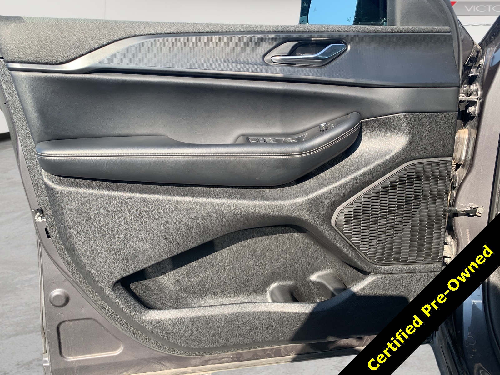 2024 Jeep Grand Cherokee Altitude photo 27