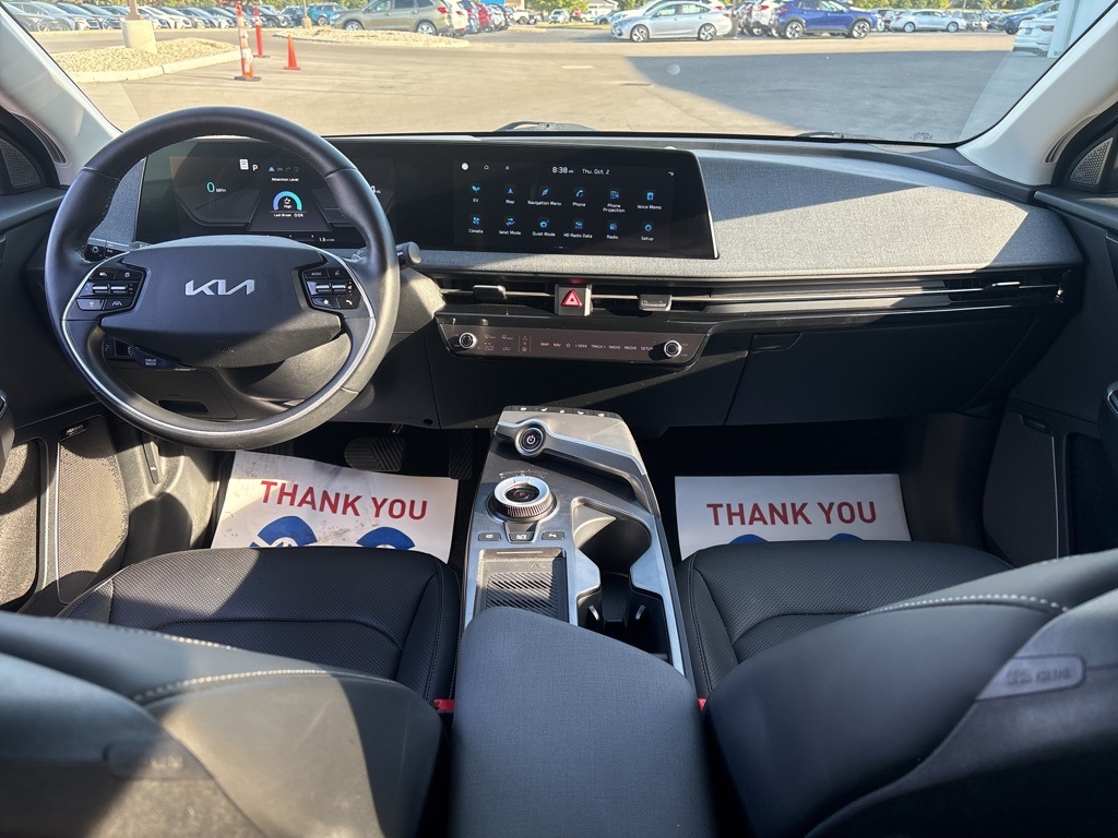 2022 Kia EV6 Wind photo 13