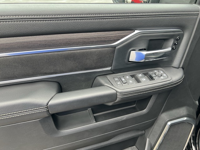 2025 Ram 2500 Laramie photo 6