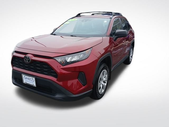 2021 Toyota RAV4 LE photo 3