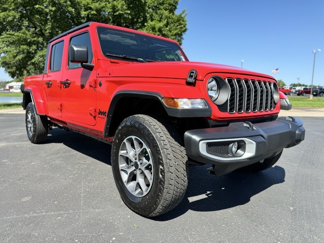 2024 Jeep Gladiator Sport S's photo