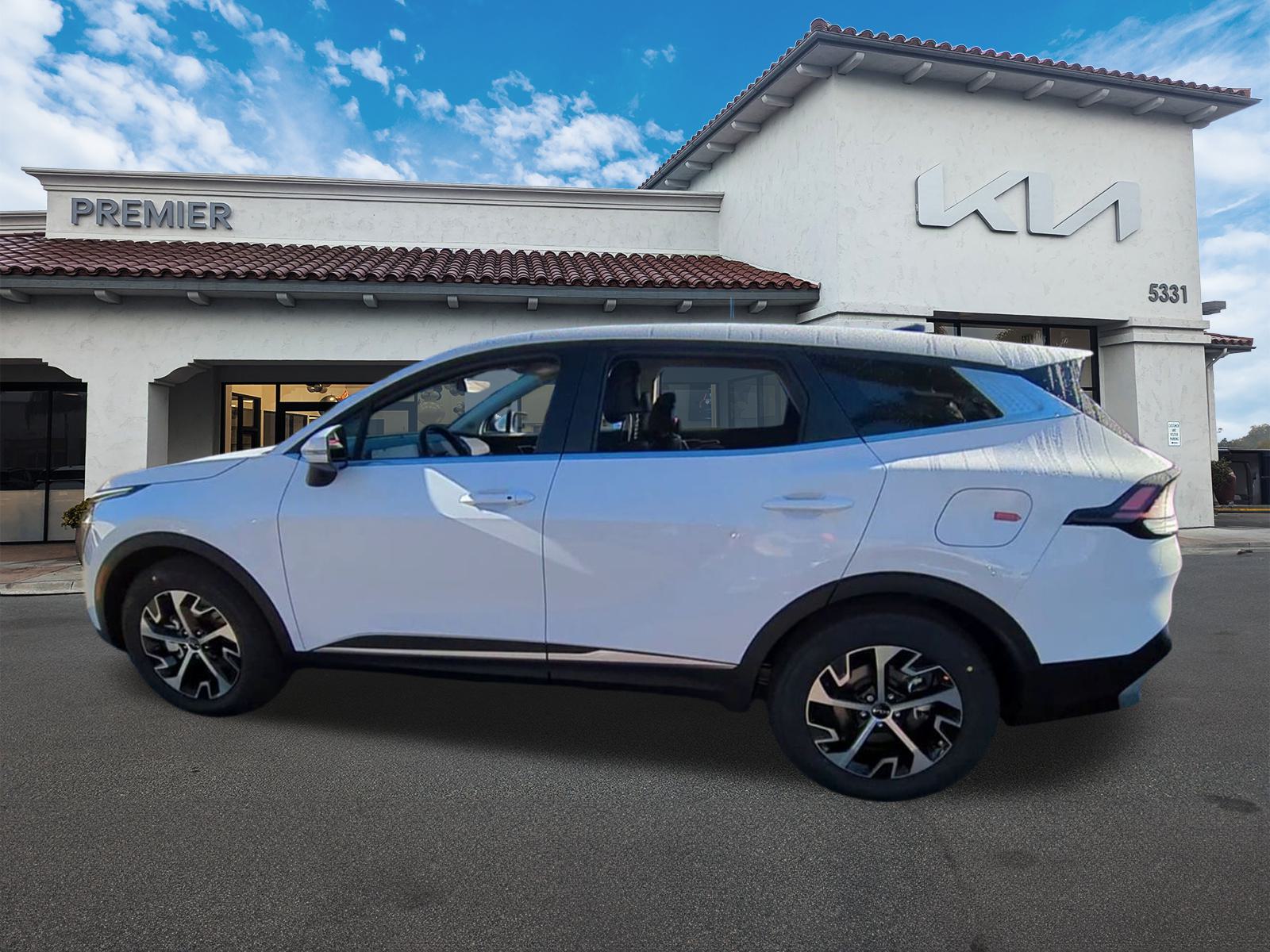 2025 Kia Sportage EX photo 4