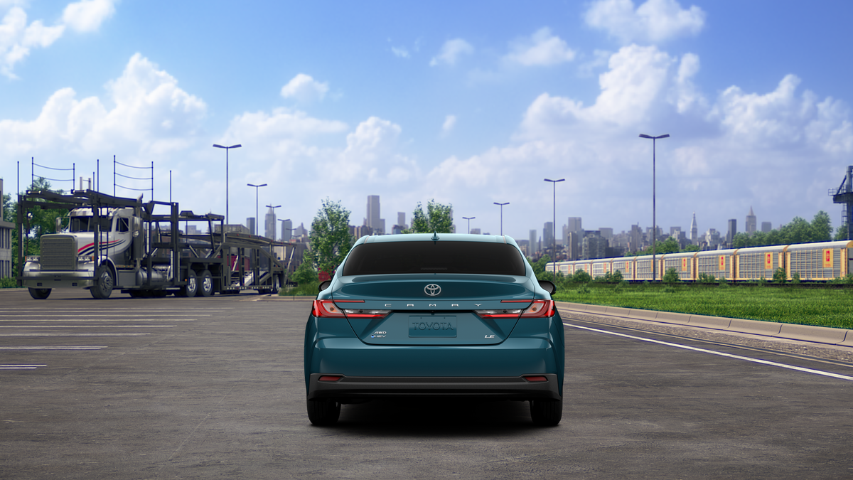 2025 Toyota Camry LE photo 8