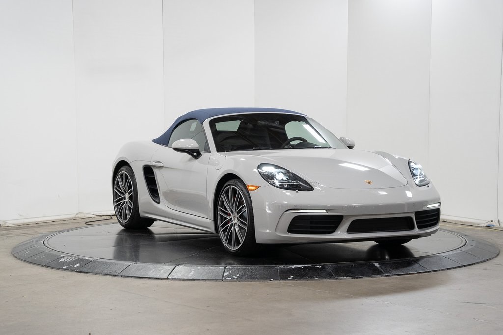 2025 Porsche Boxster S photo 3