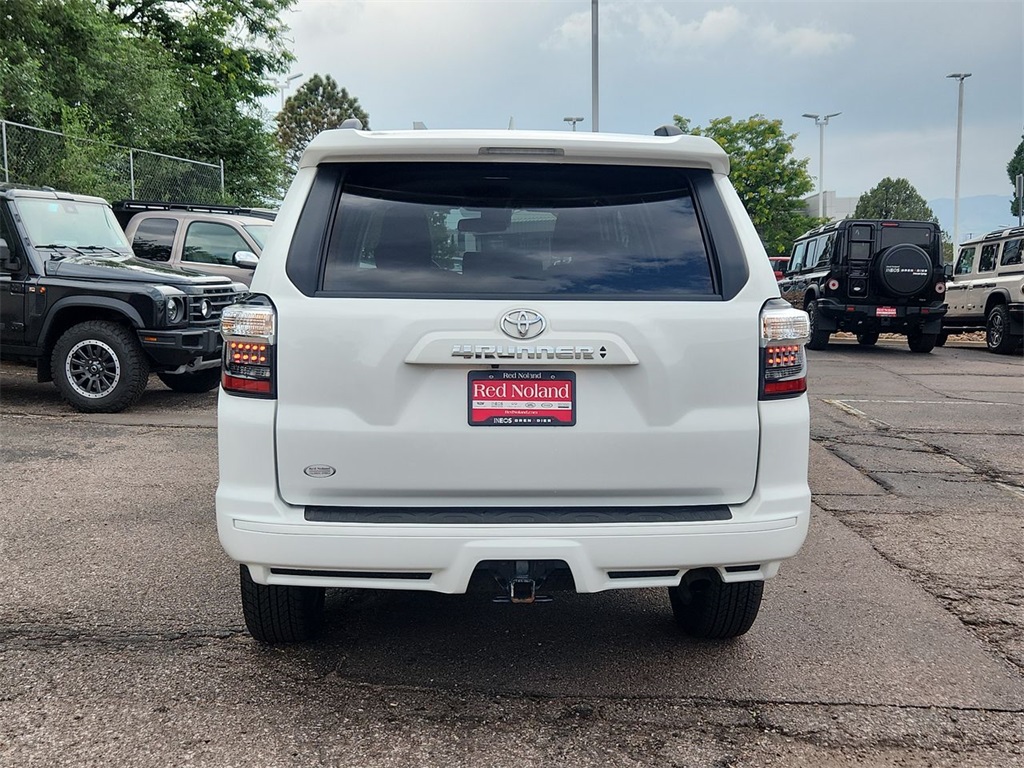 2024 Toyota 4Runner TRD Sport photo 3