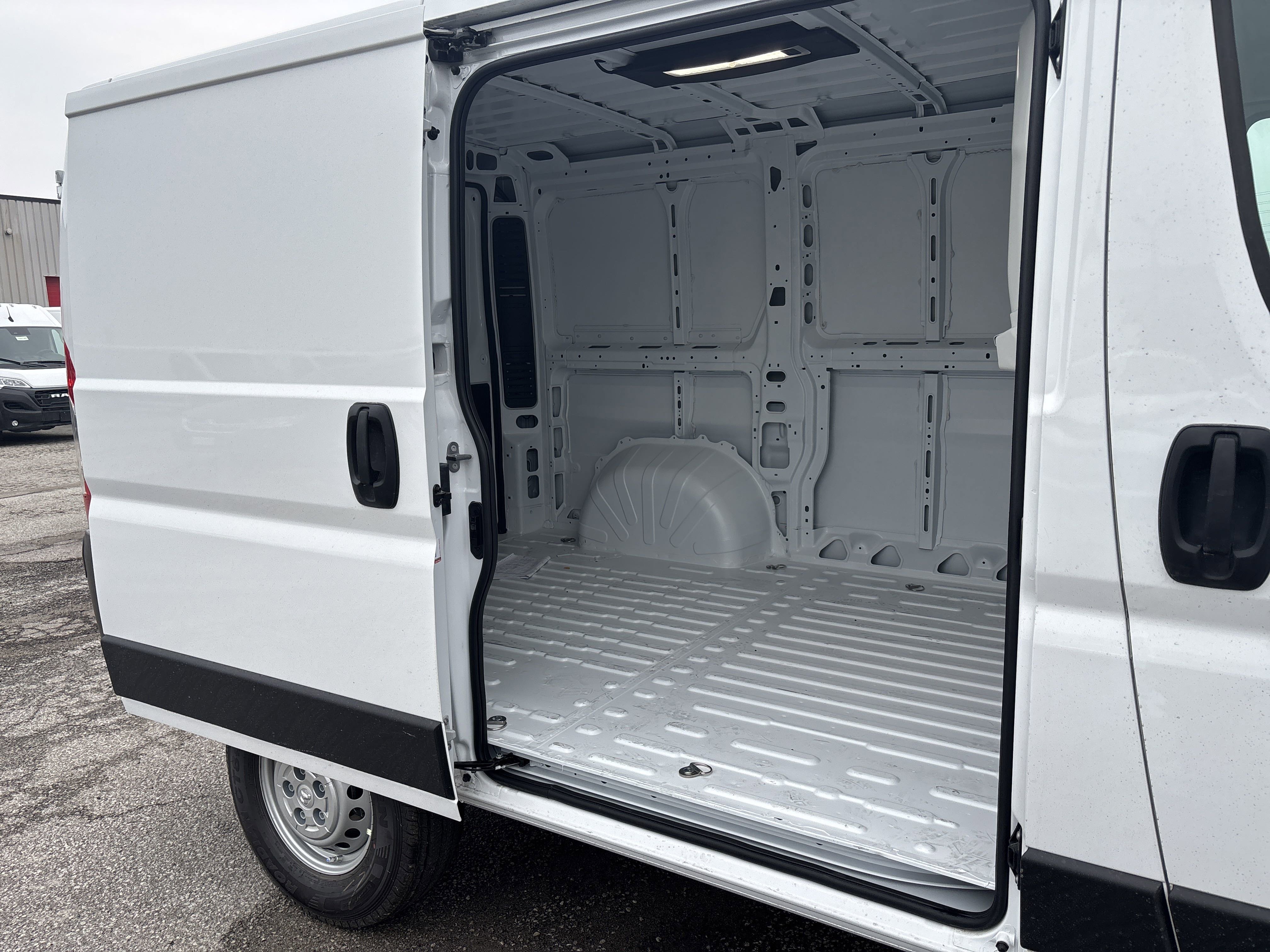 New 2025 Bright White Ram Tradesman image 10