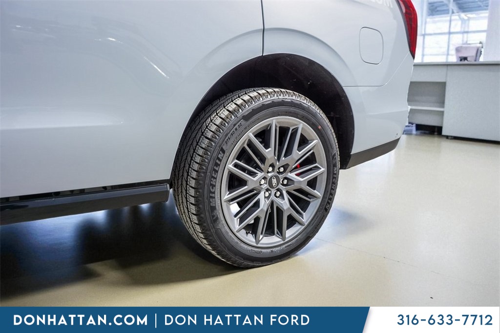 2025 Ford Expedition Platinum photo 41