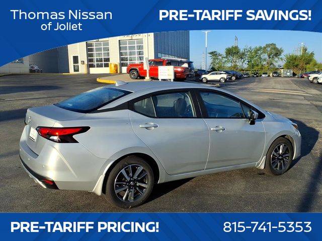 2025 Nissan Versa SV photo 2
