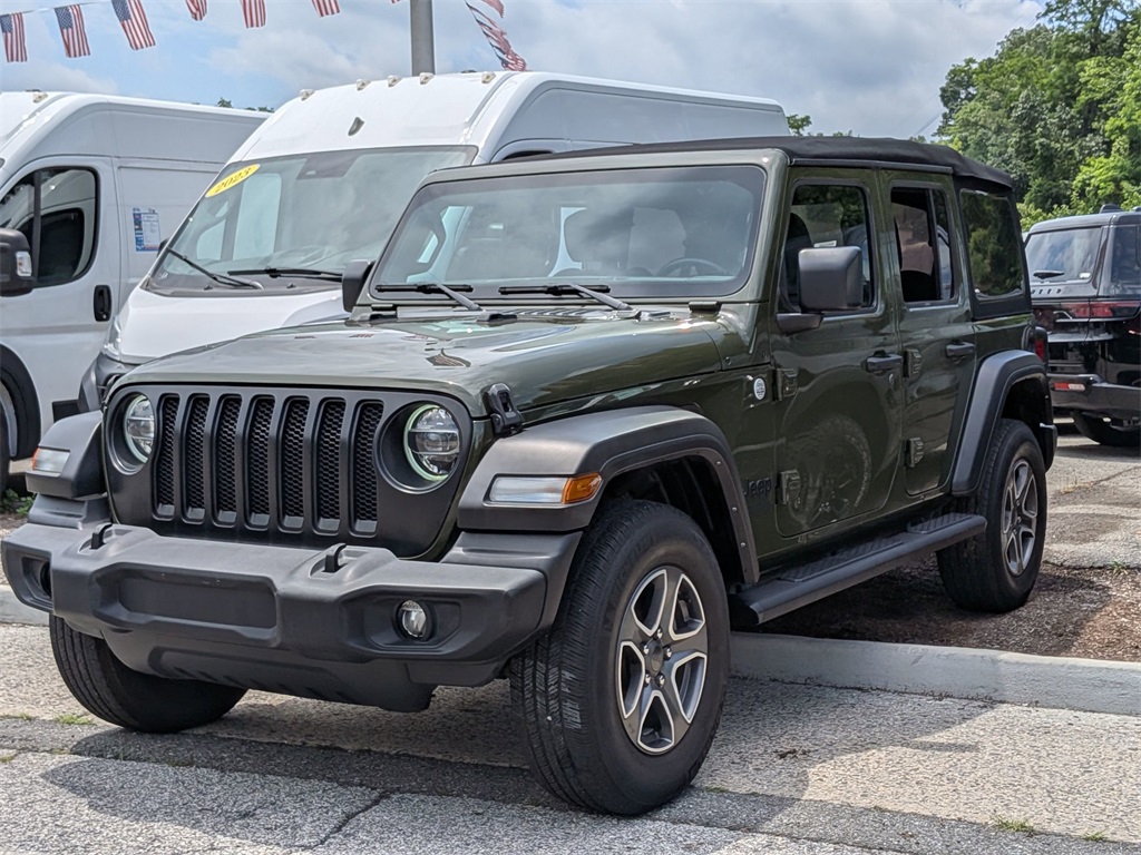 Used 2021 Green Jeep Unlimited Sport S image 1