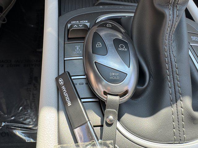 2026 Hyundai Kona SEL photo 40