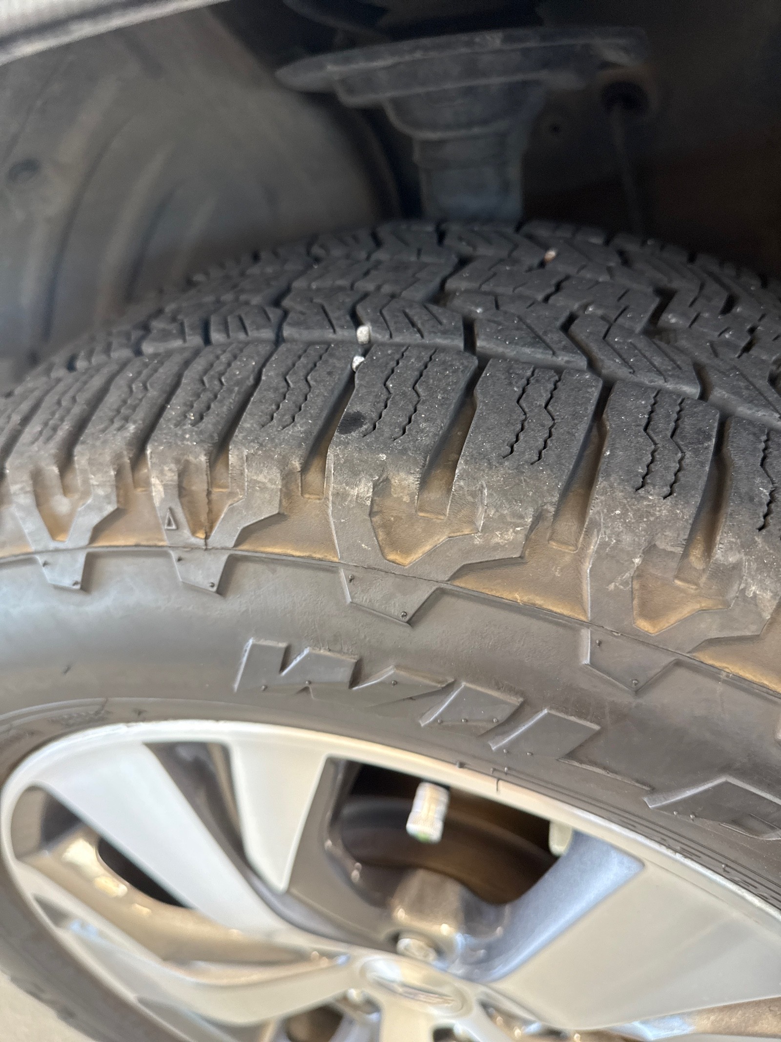 Used 2022 Ice Silver Metallic Subaru Premium image 23