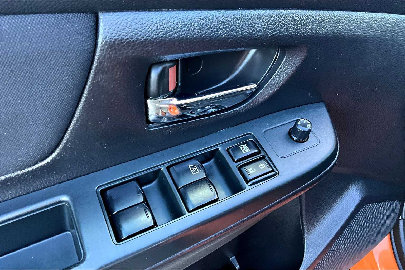 2014 Subaru Crosstrek Premium photo 30