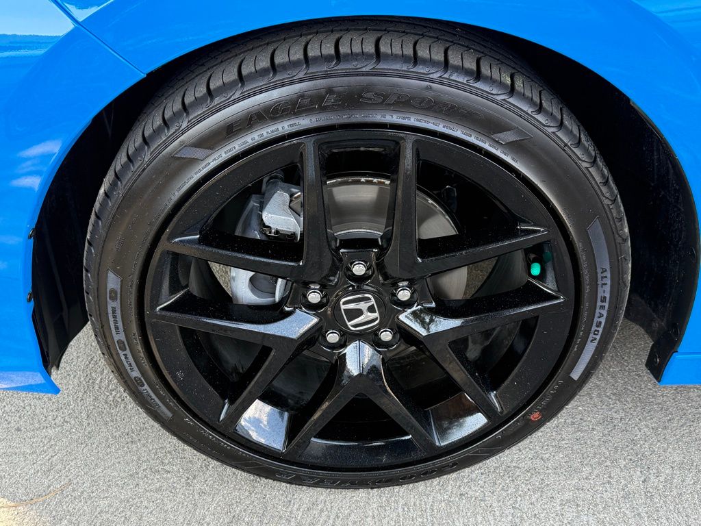 Certified Used 2025 Boost Blue Pearl Honda Sport image 12