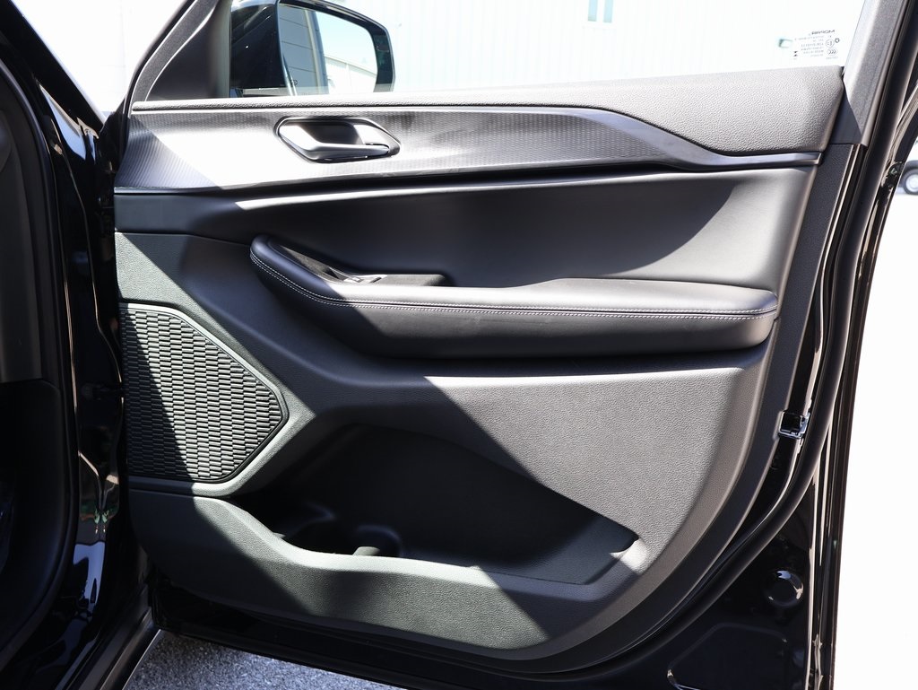 2025 Jeep Grand Cherokee Altitude X photo 8