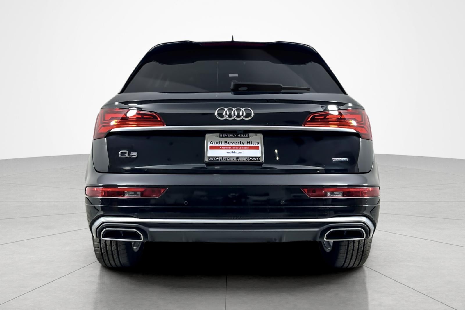 2024 Audi Q5 S line Premium Plus photo 4