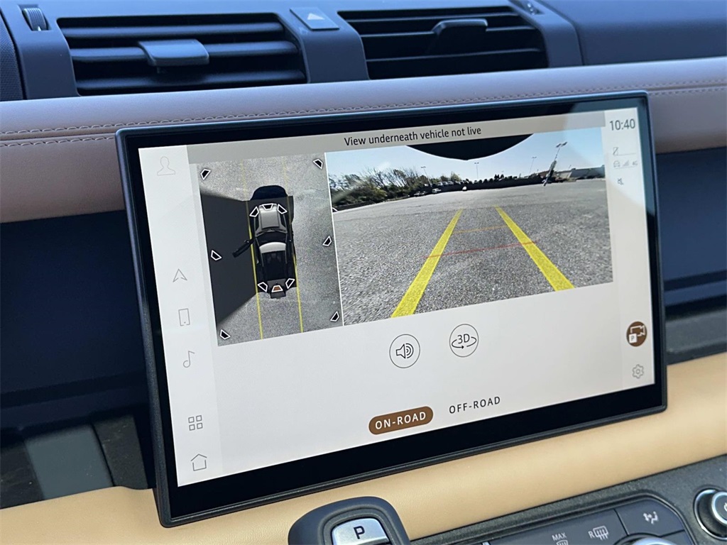 2025 Land Rover Defender 90 S photo 3