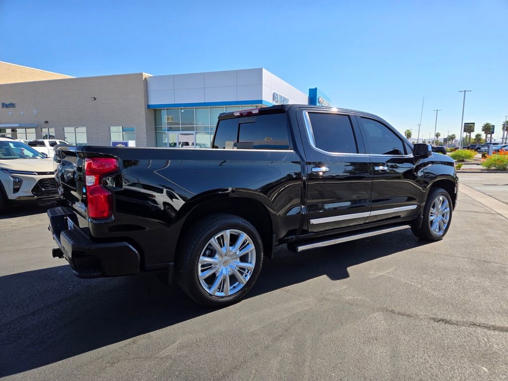 2024 Chevrolet Silverado 1500 High Country photo 6