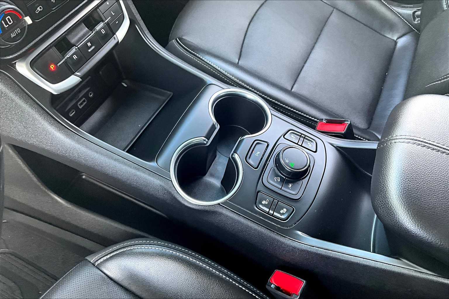 2022 Gmc Terrain SLT photo 15