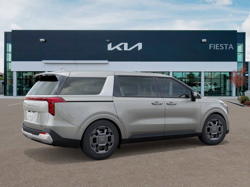 2026 Kia Carnival EX photo 2