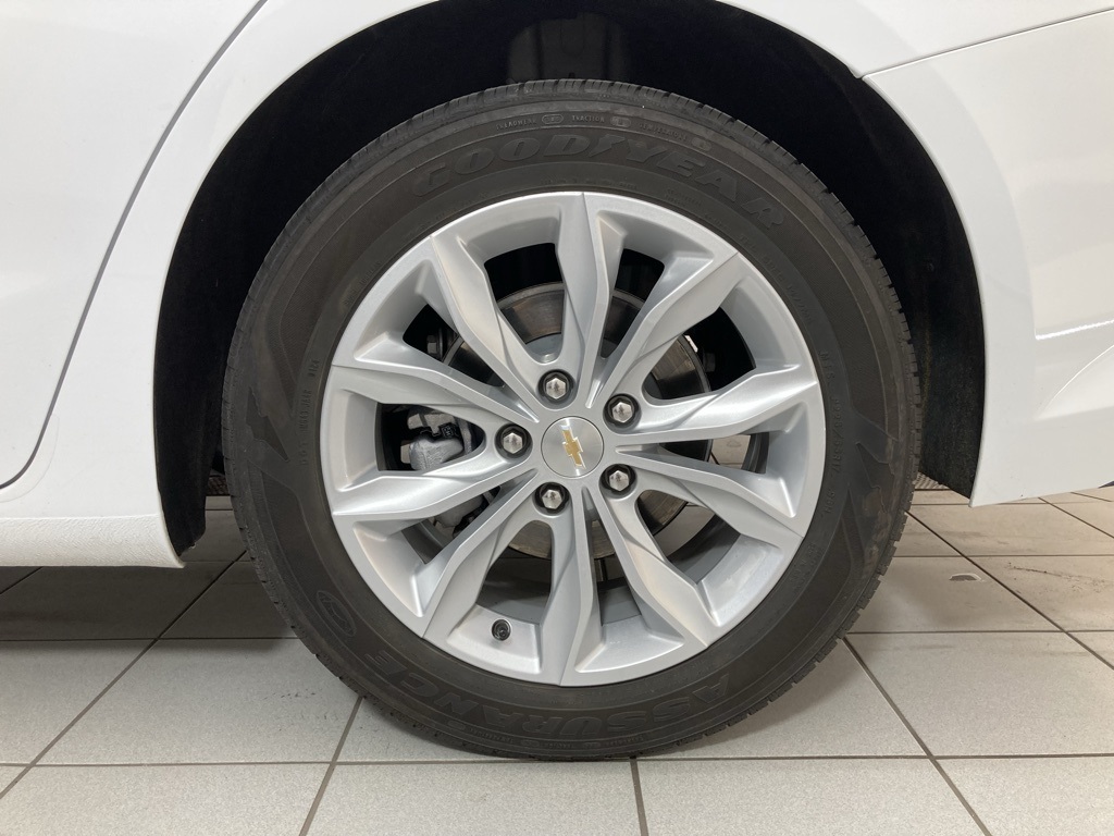 2024 Chevrolet Malibu 1LT photo 24