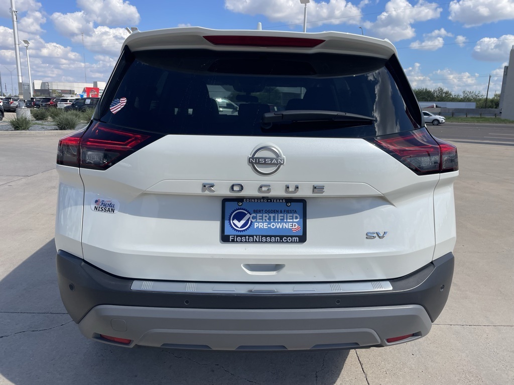 2023 Nissan Rogue SV photo 4