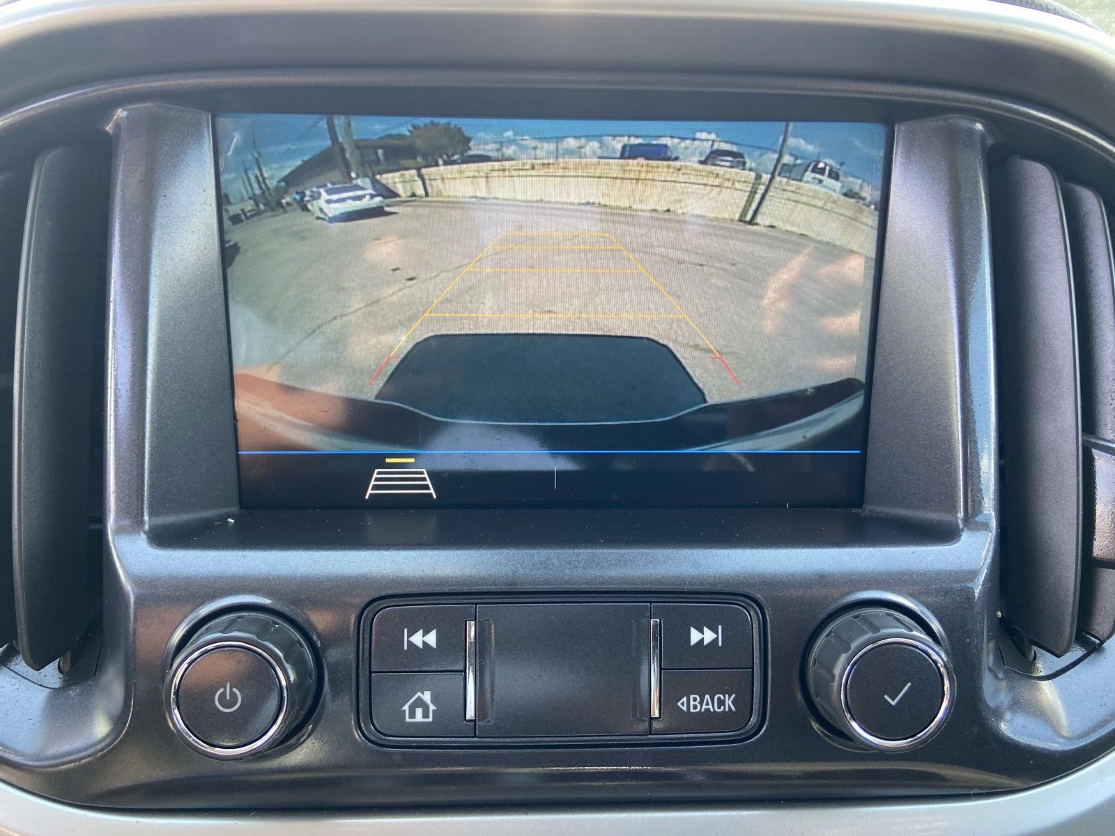 2021 Chevrolet Colorado LT photo 9