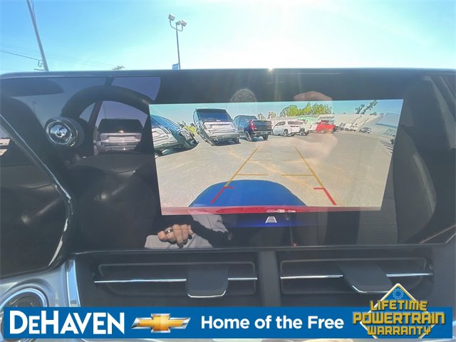 2024 Chevrolet Trax LT photo 5