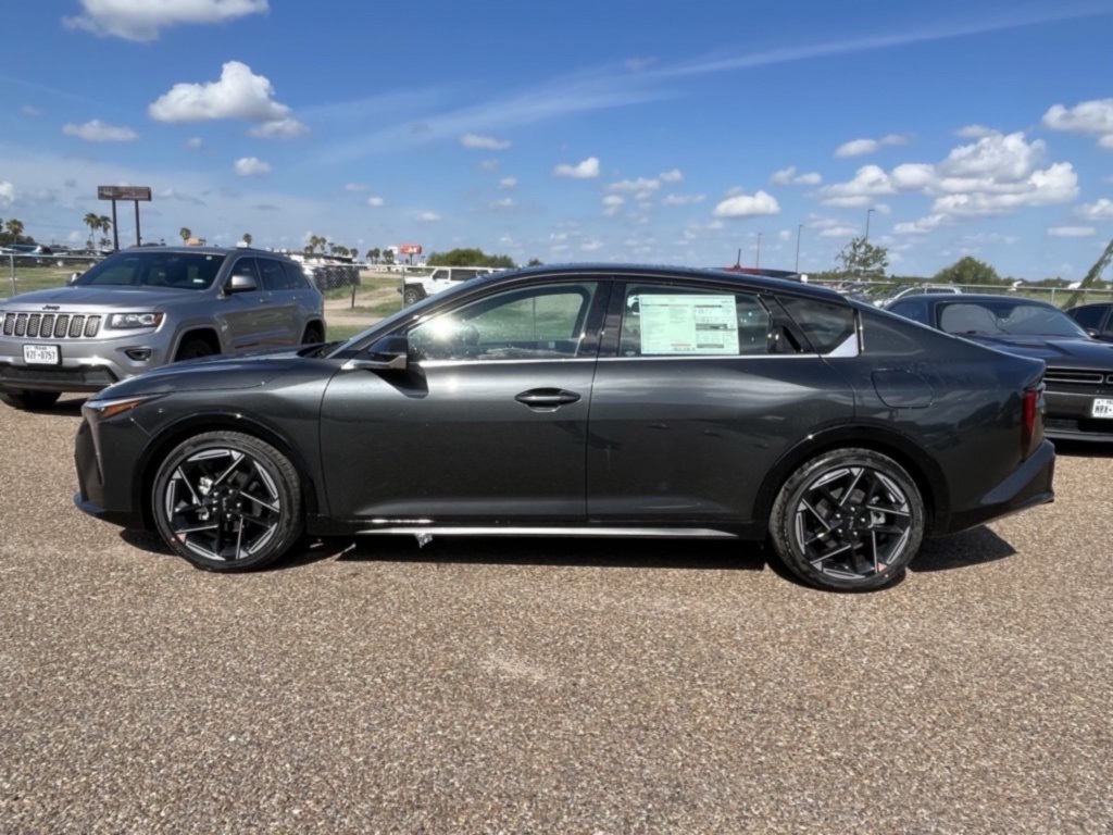 2025 Kia K4 GT-Line photo 4