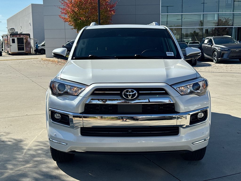 2024 Toyota 4Runner Limited photo 3