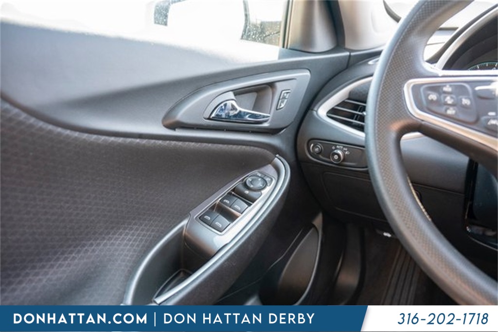 2023 Chevrolet Malibu 1LT photo 15
