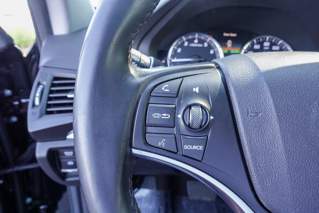 2019 Acura MDX photo 18