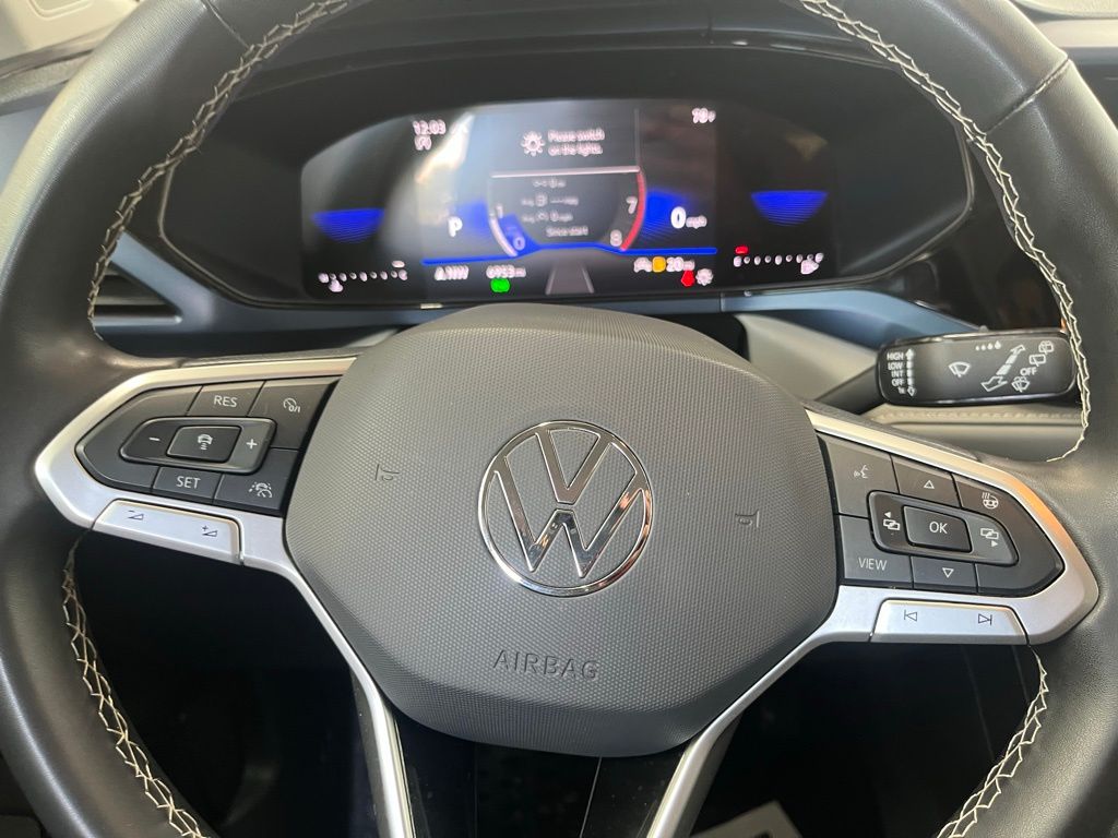 2024 Volkswagen Taos SE photo 20