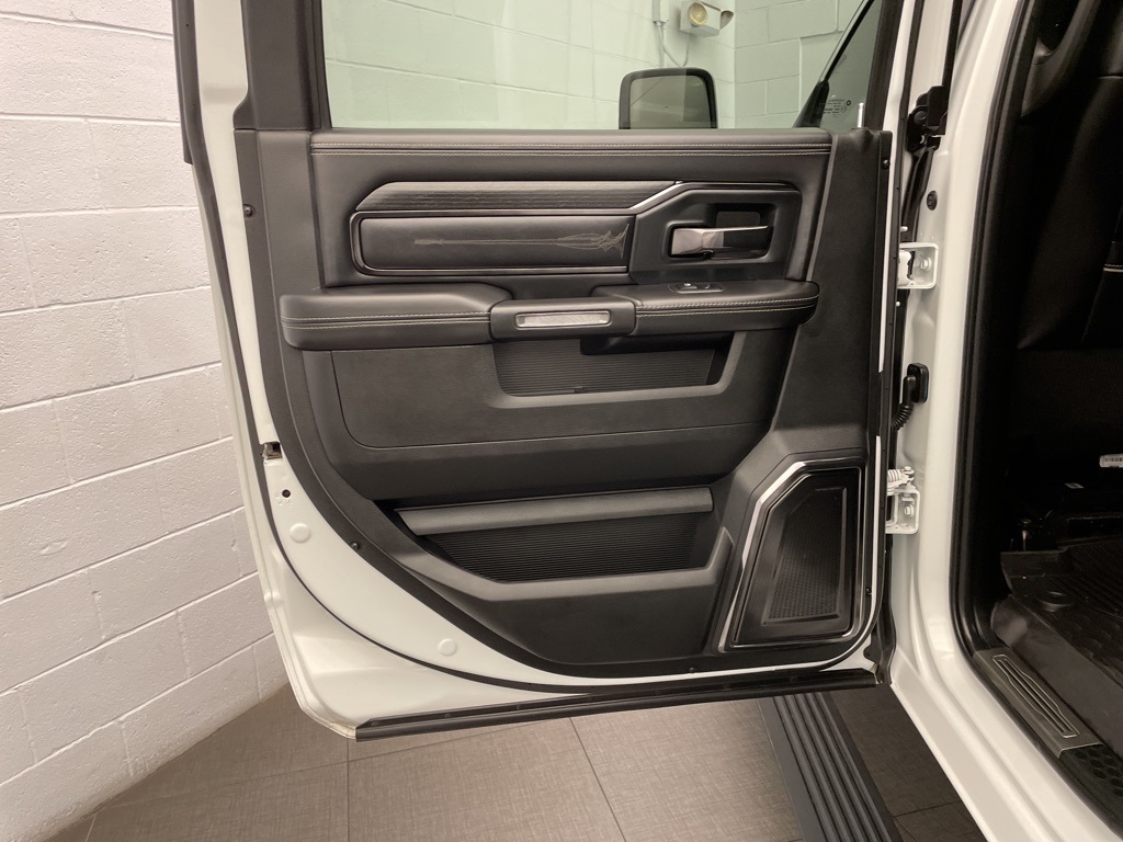 2024 Ram 2500 Limited photo 21