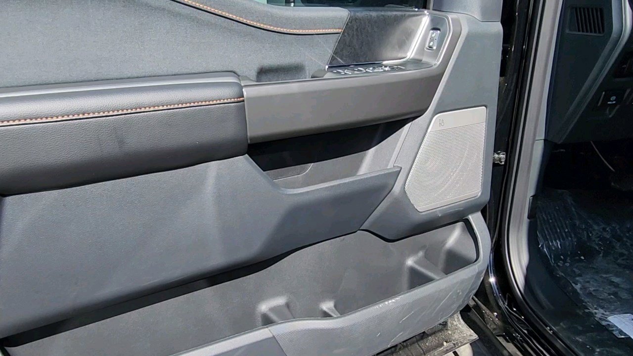 2025 Ford F-150 Tremor photo 17