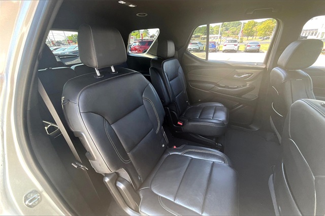 2022 Chevrolet Traverse Leather photo 22