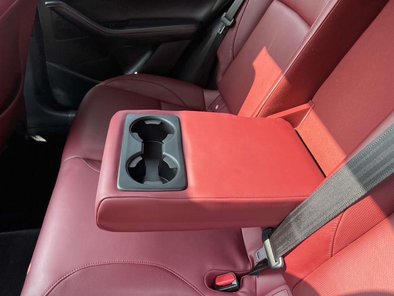 2022 Mazda CX-30 Carbon photo 9