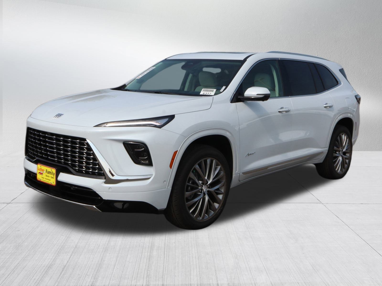 2026 Buick Enclave Avenir photo 3