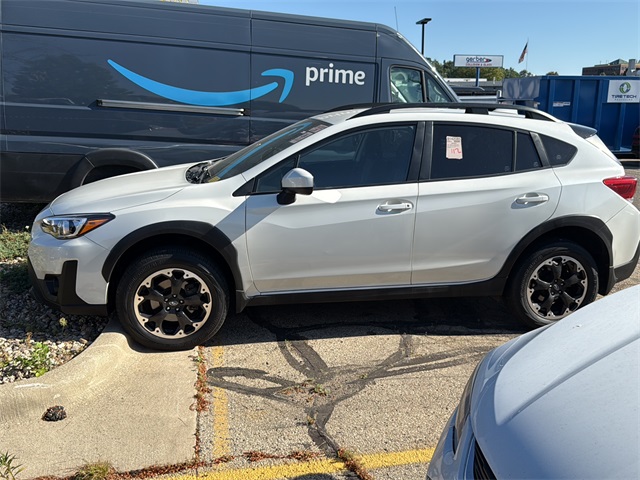2021 Subaru Crosstrek Premium photo 2