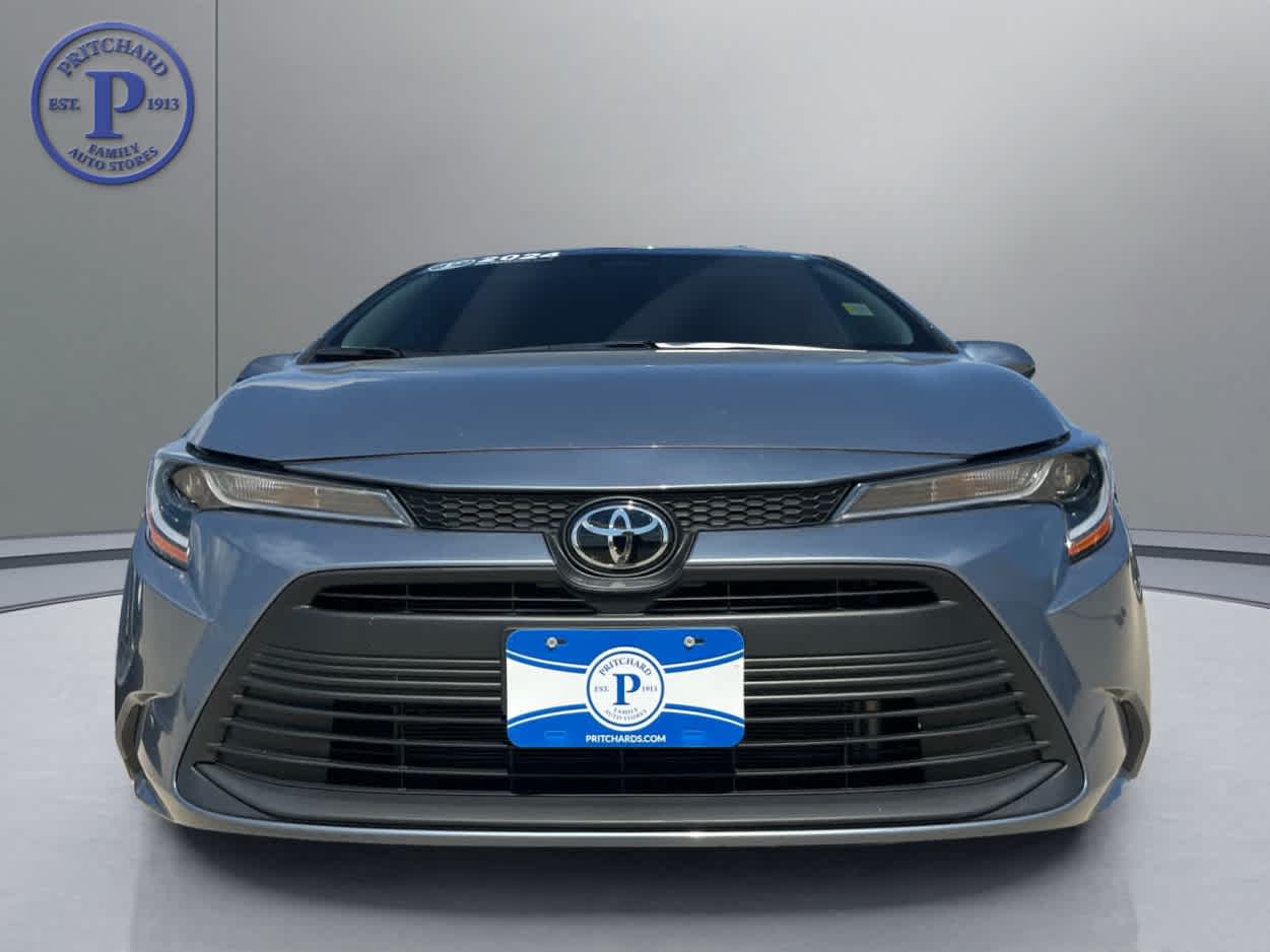 Used 2024 Toyota Corolla LE with VIN 5YFB4MDE4RP100261 for sale in Clear Lake, IA