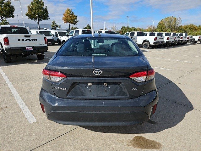 2024 Toyota Corolla LE photo 4