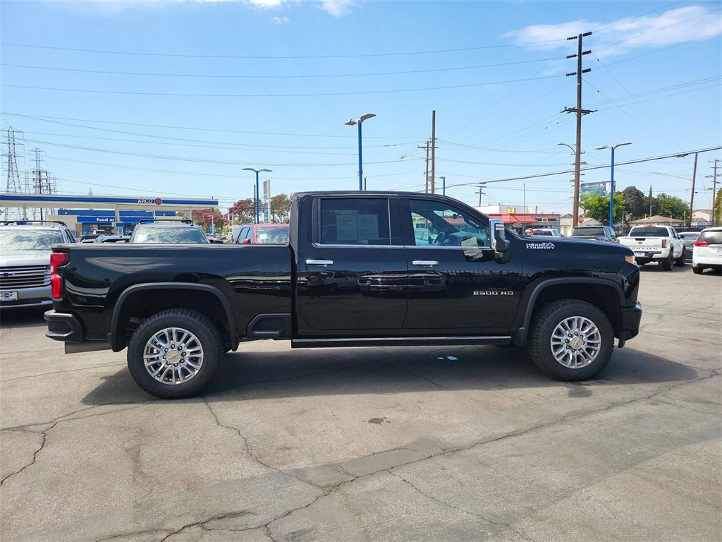 2023 Chevrolet Silverado 2500HD High Country photo 28