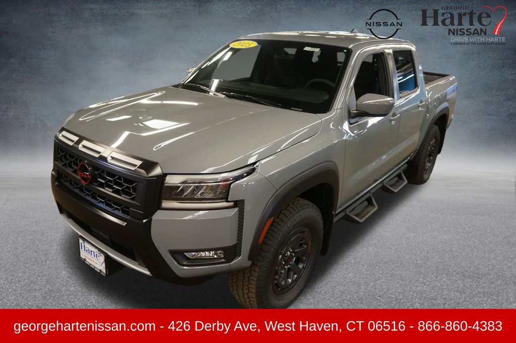 2025 Nissan Frontier PRO-4X photo 3