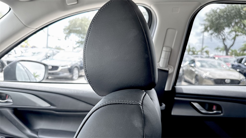 2023 Mazda CX-9 Touring photo 16