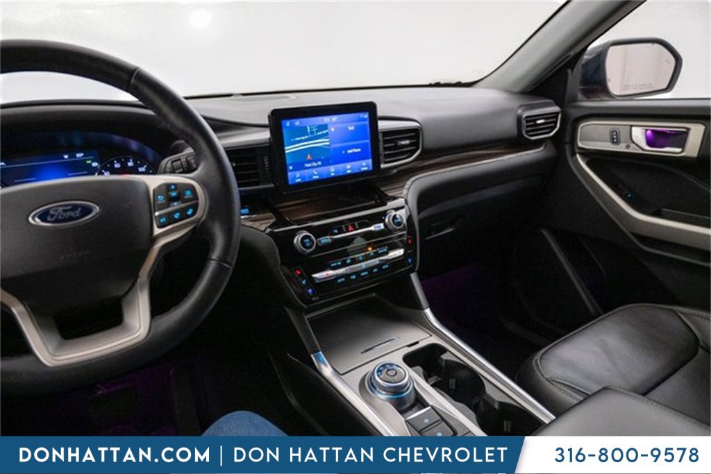 2023 Ford Explorer Limited photo 17