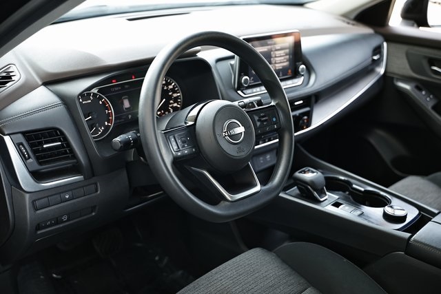 2023 Nissan Rogue SV photo 15