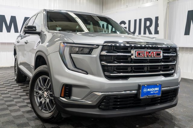 2025 GMC Acadia Elevation's photo