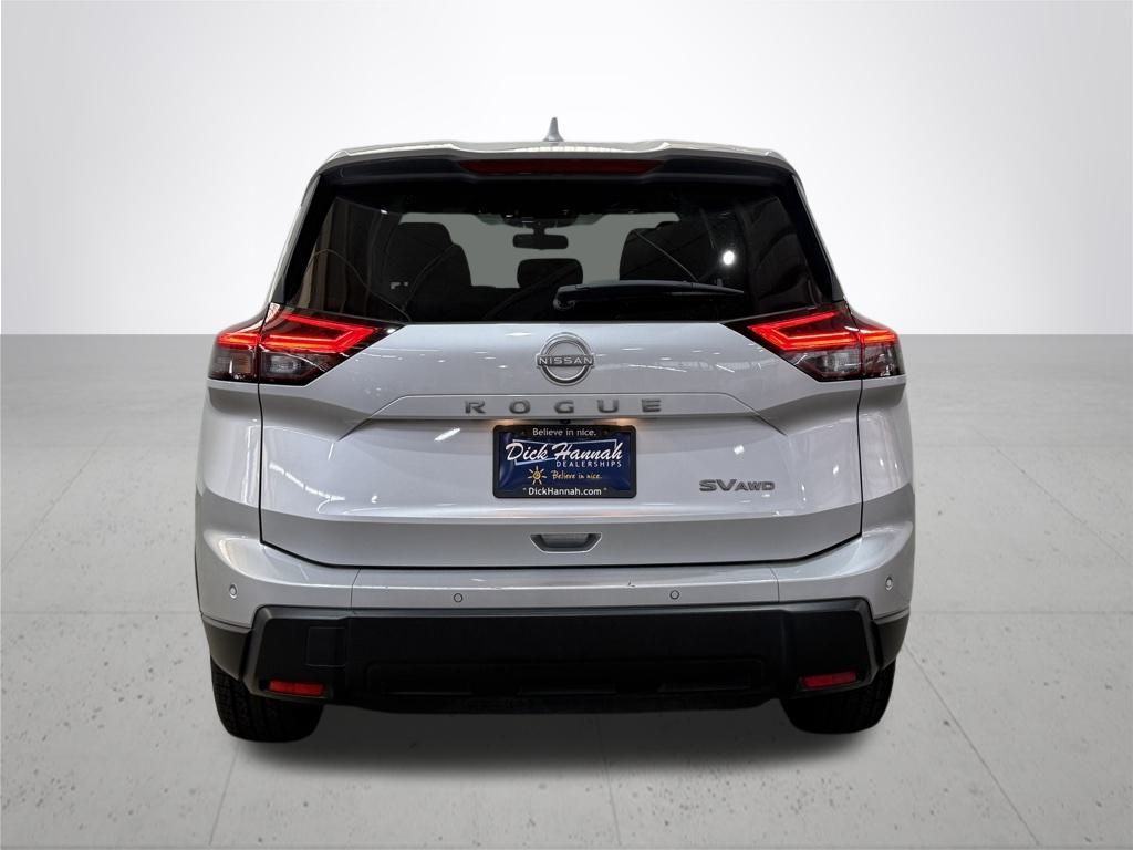 2024 Nissan Rogue SV photo 7