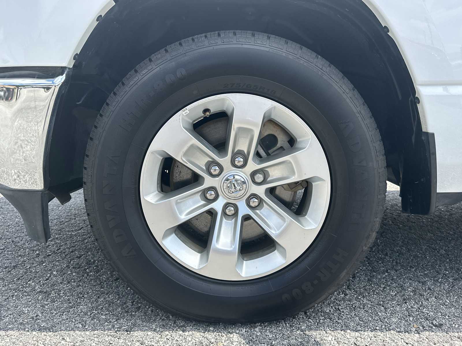 2024 Ram 1500 Laramie photo 11