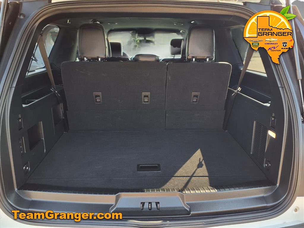 2021 Ford Expedition MAX XLT photo 9