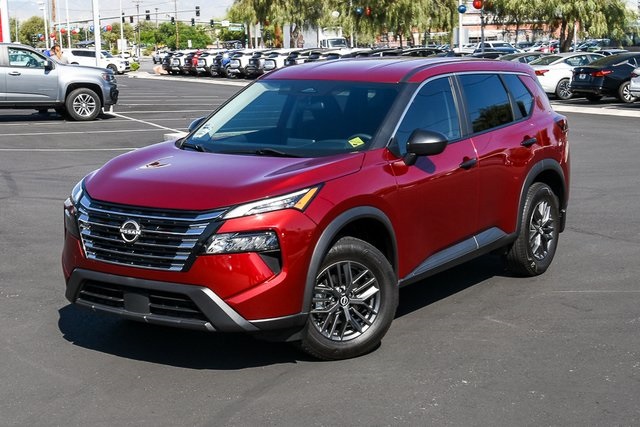 2026 Nissan Rogue S's photo